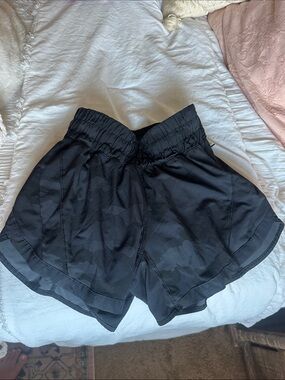 Black Camo Lulu Women’s Shorts